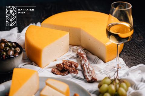 Karpaten Milk - Trappista érlelt félkemény sajt