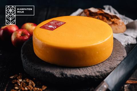 Karpaten Milk - Trappista érlelt félkemény sajt